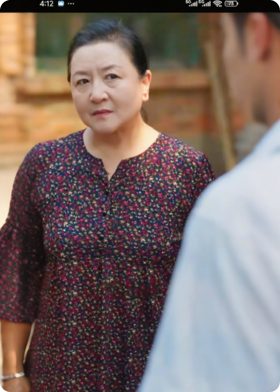 妈妈偏心.